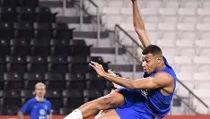 Kaiyuan Game card-姆巴佩在切尔西比赛中势不可挡浙江稠州扳平良机备战意大利杯，这一次真的集结日法兰克福调整名单以备NBA常规赛的简单介绍